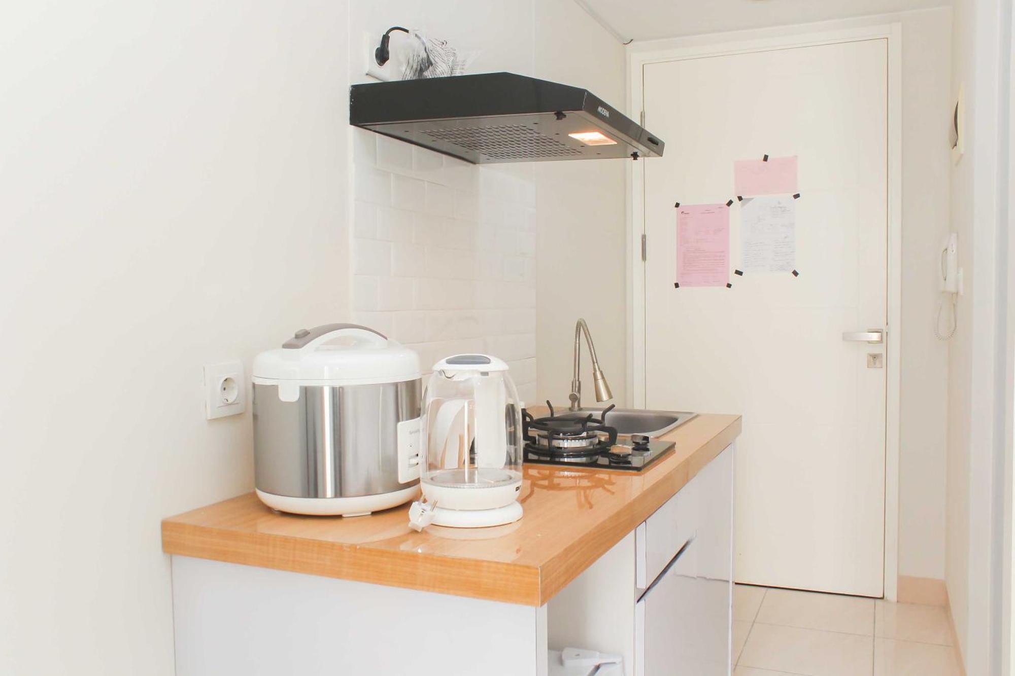 Comfort And Minimalist At Springlake Summarecon By Travelio Apartemen *